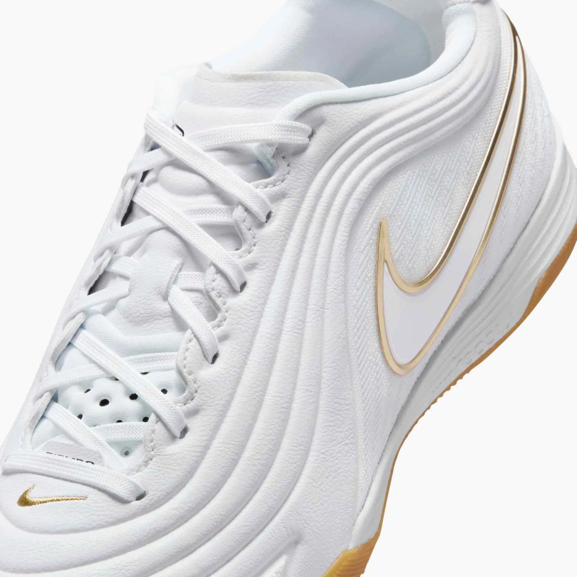 Nike Tiempo Reactgato Indoor Soccer Shoes (SP26)